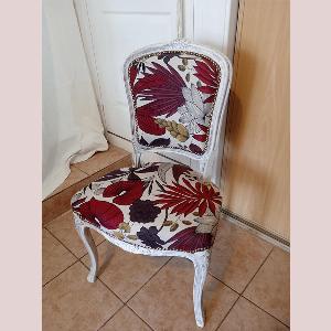 Chaise en bois tis...