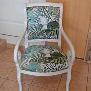 Petit fauteuil jun...